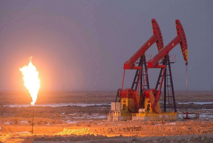 油田开采 油田开采